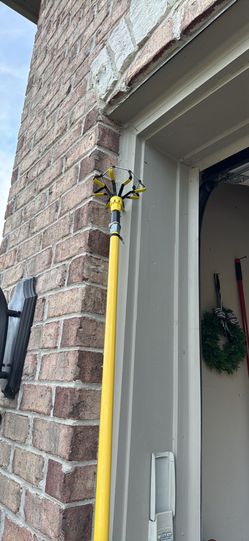 10 FT LONG LIGHT BULB CHANGER WITH ACCESSORIES