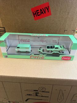 M2 machine 1967 Dodge A100 Panel Van & 1971 Plymouth HEMI® Cuda