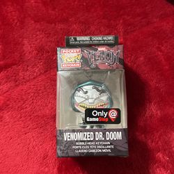 Funko Pop Venomized Dr.Doom Key Chain 