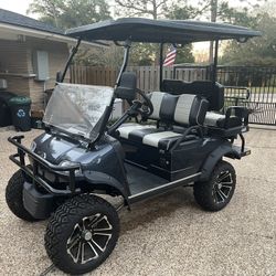 Golf Cart - 2022 Evolution Forrester