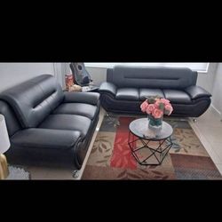 LIVING ROOM-OFERTA POR BLACK FRIDAY-SOFÁ AND LOVESEAT COUCH EN DESCUENTO DEL 25%. ESCRIBAN Y SERÁN ATENDIDOS 
