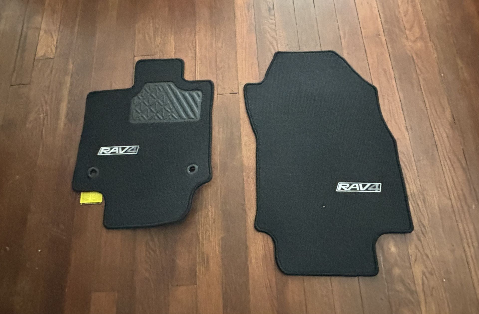 BRAND NEW ORIGINAL 2024 TOYOTA RAV4 HYBRID FRONT, REAR & CARGO CARPET MATS