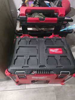 Milwaukee Packout