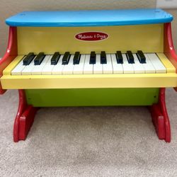 Melissa & Doug Learn-to-Play Piano