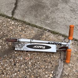 Razor scooter