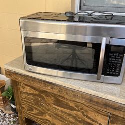 GE Microwave Range 