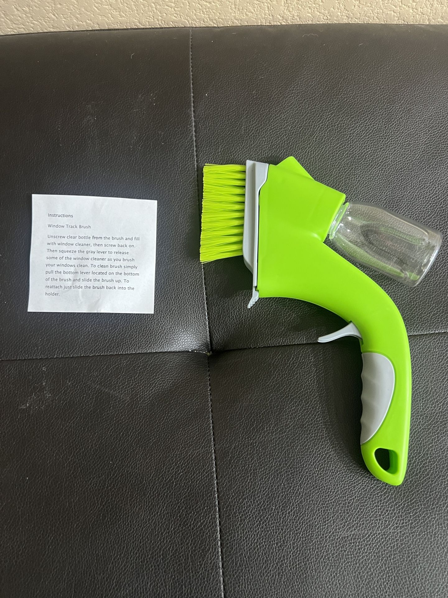 Window Track Scrubber Brush with Spray Bottle
