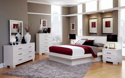 Queen size bed