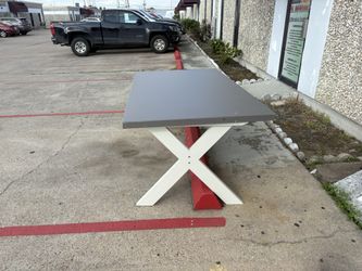 Brand New 8 Seater Dinning Table 