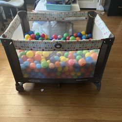 Ball Pit For Toddler - Pack And Play +  Balls