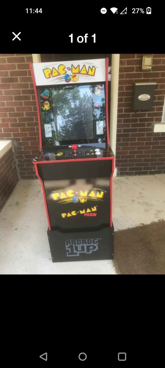 Pacman Plus Arcade 1Up