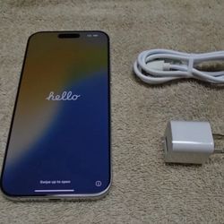 iPhone 16 Pro max (Locked to boost)