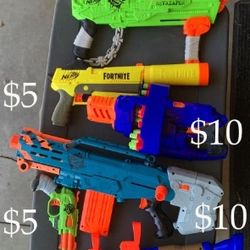 Nerf Guns 