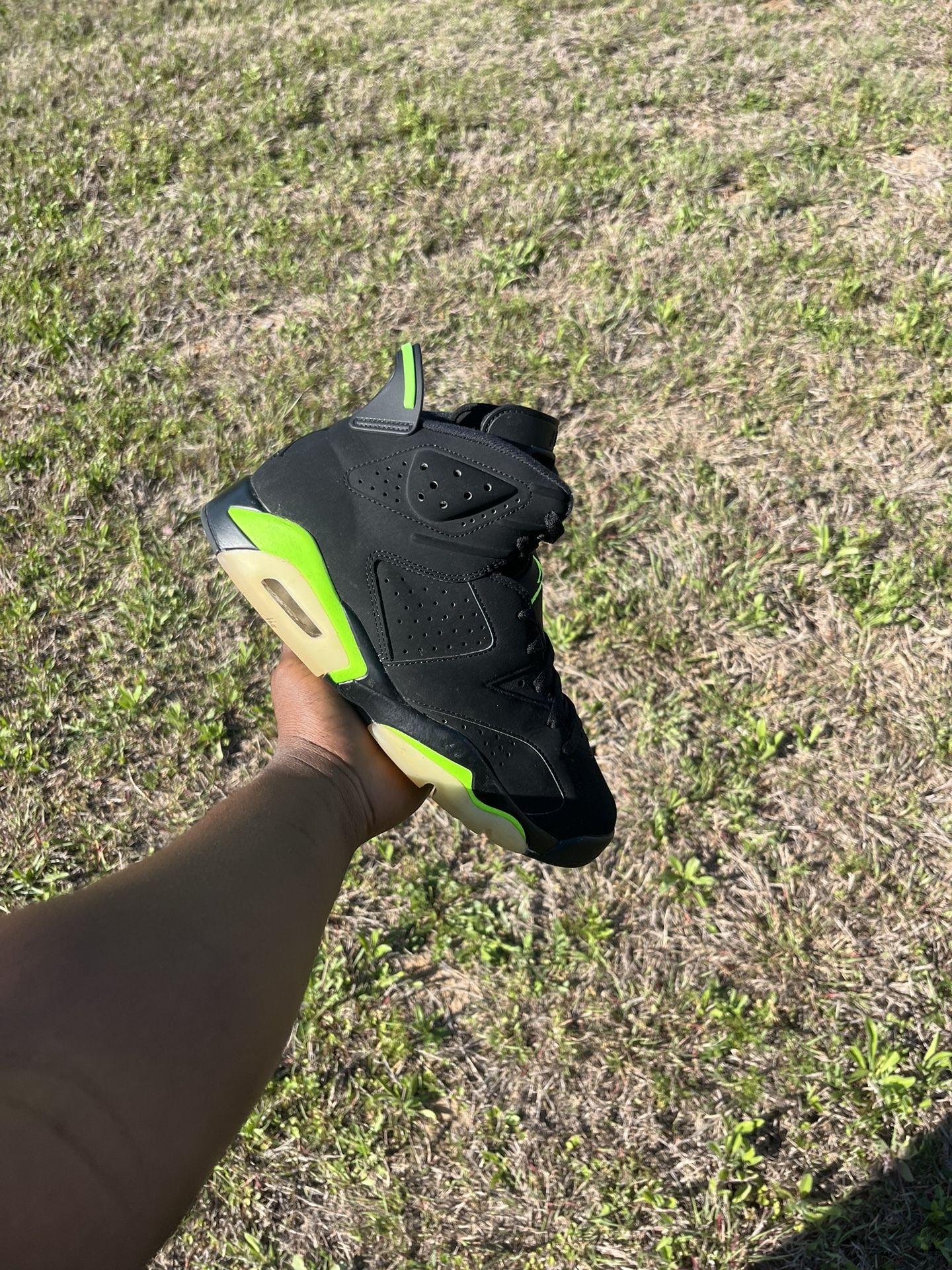 Air Jordan Electric Green Size 10