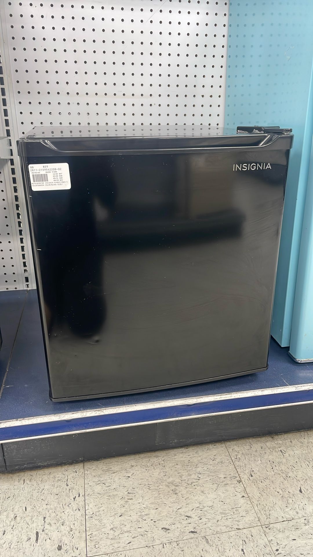 insignia mini fridge