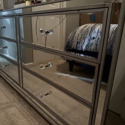 Free Mirrored, Silver Dresser