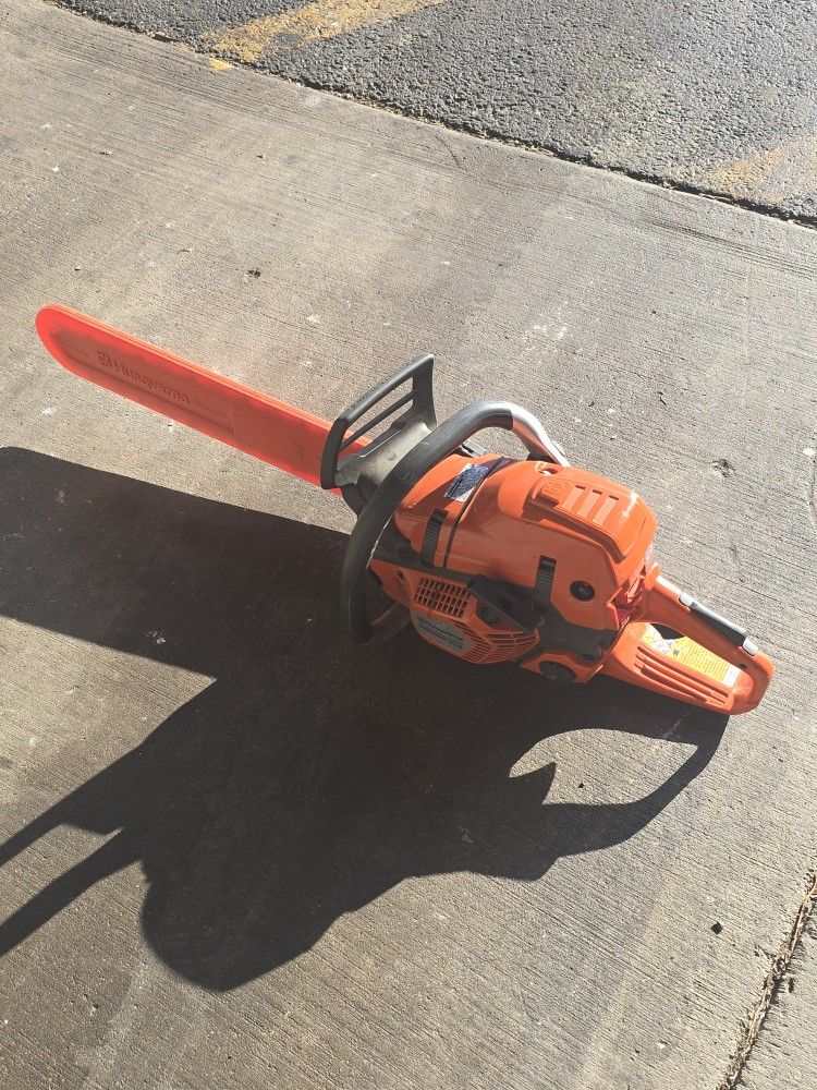 Chainsaw Husqvarna