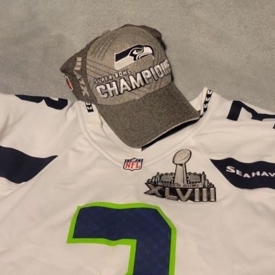 Seahawks Jersey And Hat for Sale in Kelso, WA - OfferUp