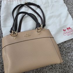 Coach Margot Carryall