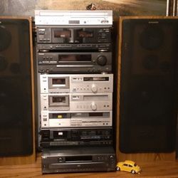 PIONEER TOWER SPEAKERS WITH 12" WOOFERS $50 PILOT TOWER SPEAKERS $35 CLICK ON PICTURE YOU WILL GET FULL PICTURE SIZE READ BELOW 