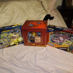 Crown Zenith And Charzard Ex Pokemon Lot