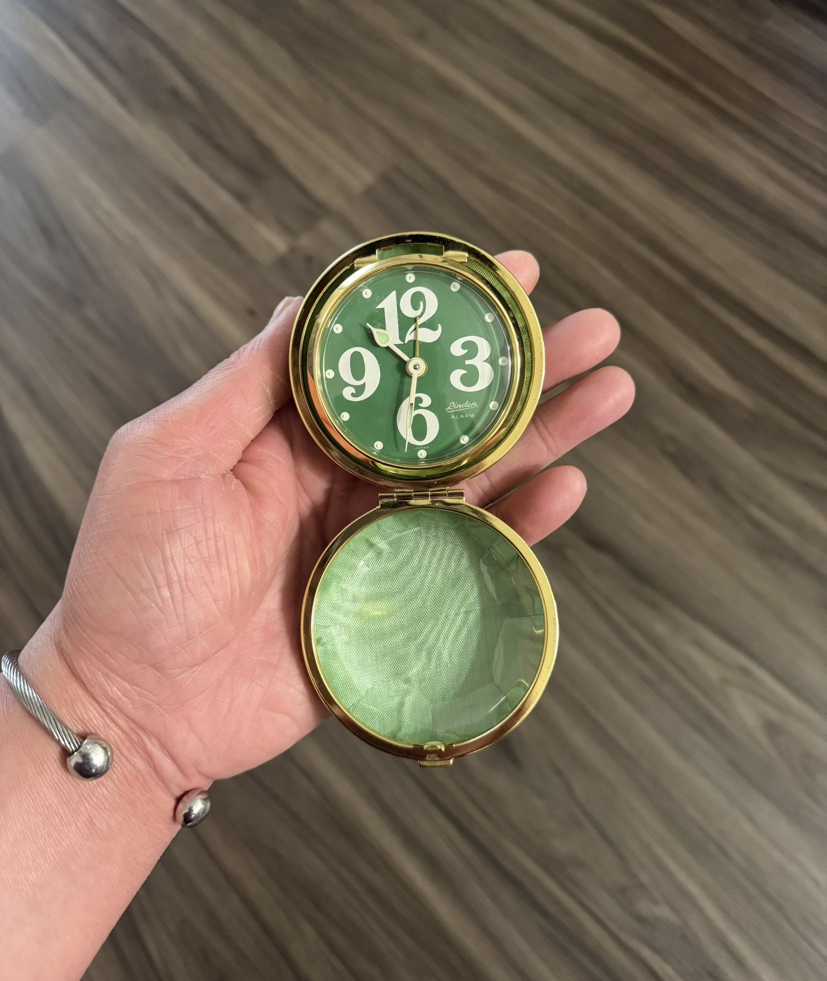 Vintage Rare Linden Green Pocket Alarm Clock