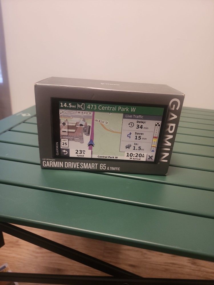 New Garmin Drive Smart 65 & TRAFFIC - $200 OBO