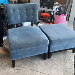 Chair With Ottoman 