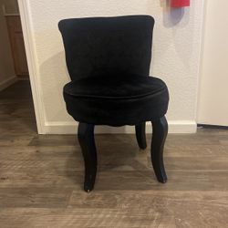 Black Chair 