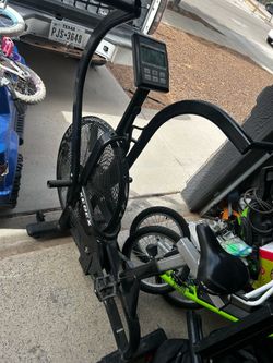 XEBEX ASSAULT AIR BIKE