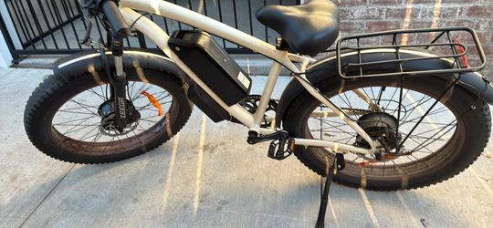 ZEEGER E-Bike F1. 26in Big Tires