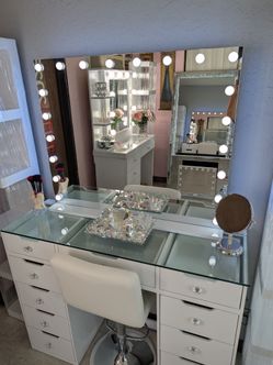 Vanity with Bluetooth