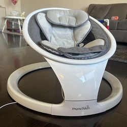 Munchkin Baby Swing Bluetooth Enabled