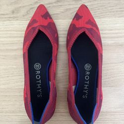 Red camo- Rothy’s Pointed Flats