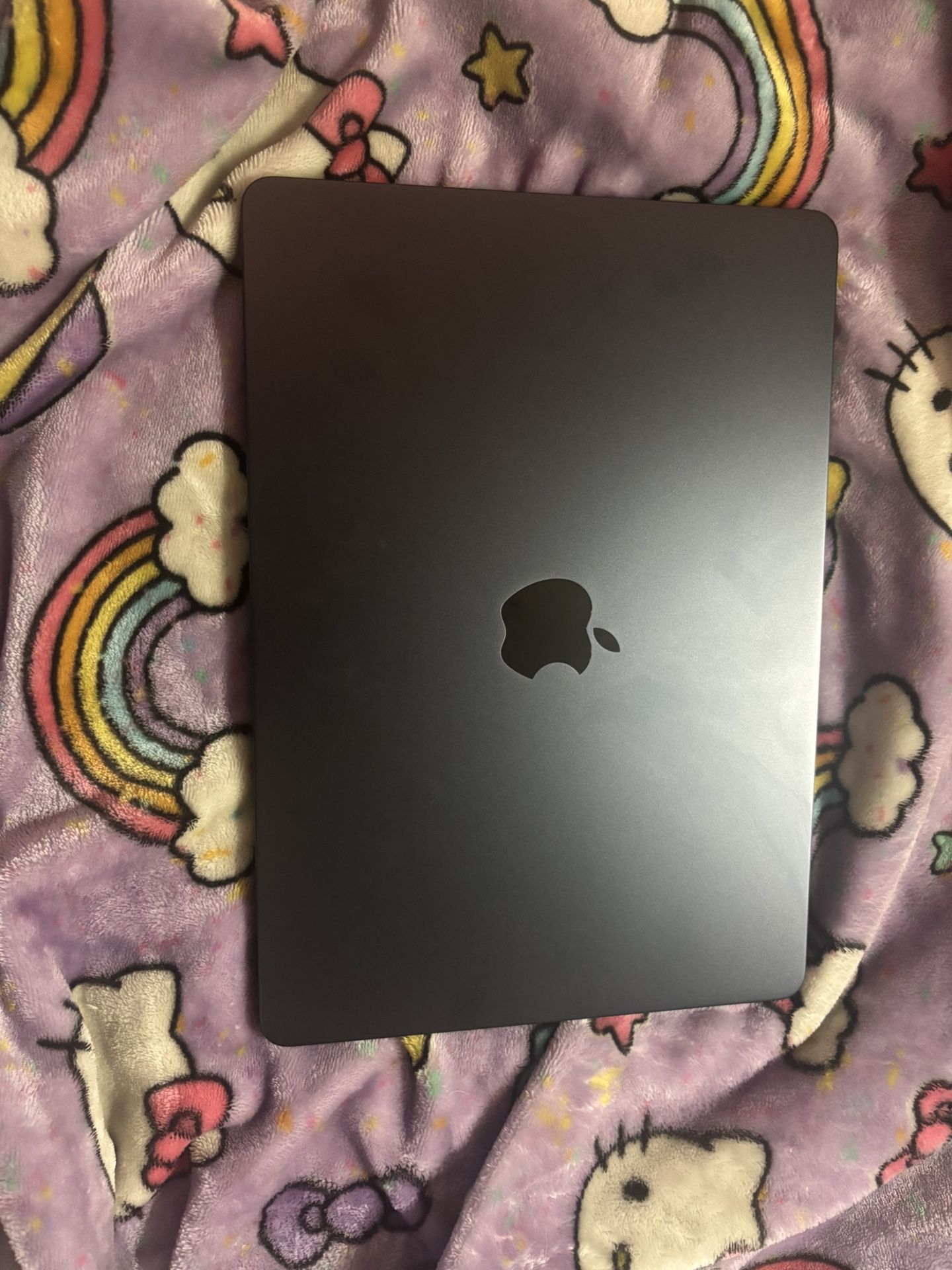 Mac Book Air M4 13 Inch 16 Gigs