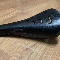 GT Performer Seat, Mid School 90s BMX, Black