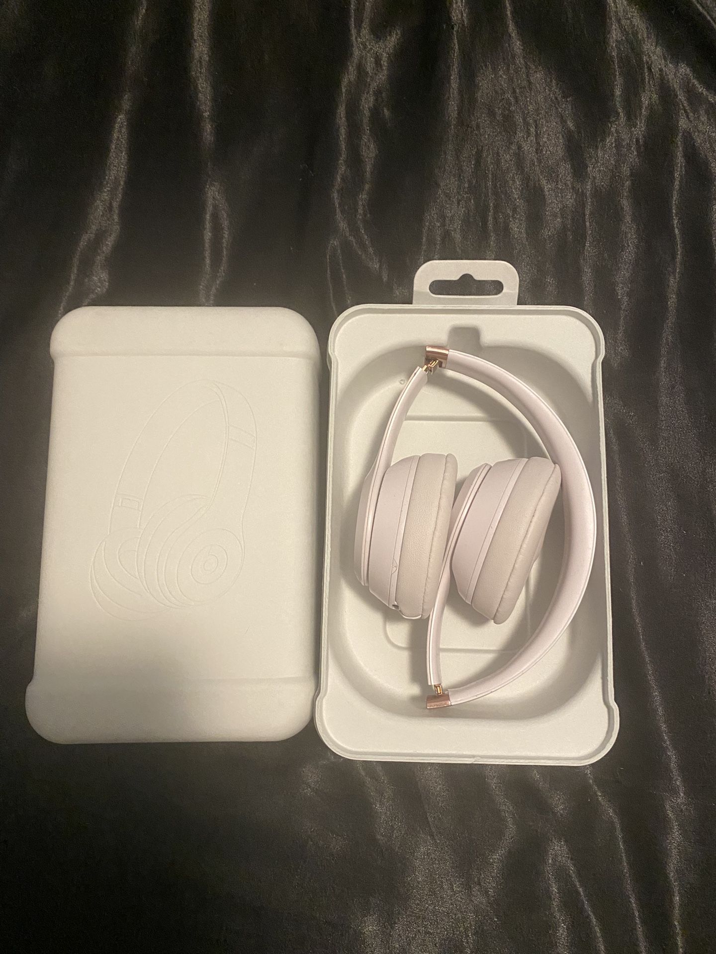 Beats Solo 4