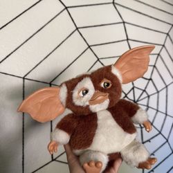 Gizmo Neca Plush