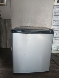 Koolatron Mini Fridge