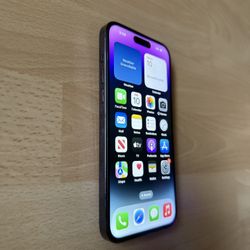 iPhone 14 Pro Max 