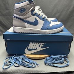 Men’s Jordan 1 Retro OG High True Blue - Size 8.5M