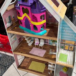 Big Doll House 
