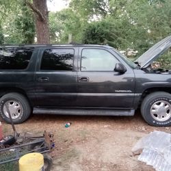 2004 GMC Yukon XL
