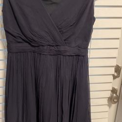  J Crew. Navy  100% Silk Below The Knee  Lined Short Sleeve Dress