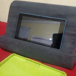 Kindle fire tablet/Amazon/Case