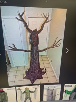 Halloween Deadly Roots Animatronic