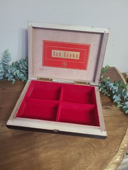 Rocky Patel Sun Grown Wooden Cigar Box