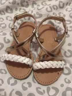 Sandals baby girl size 5