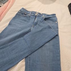 Levis High Rise Size 27 Or Size 4