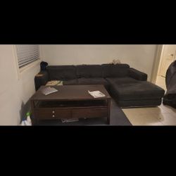 L Shape Sectional & Coffee Table